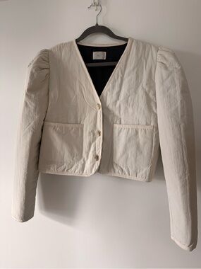 Cropped Cream V-Neck Puff-Sleeve Jacket